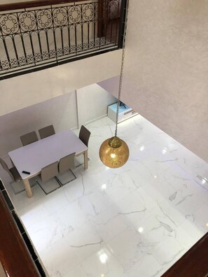 Apartment, 3 Bedrooms, Terrace | Interior