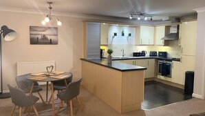 Apartment, 2 Bedrooms, River View | Private kitchen - 2 Bedroom & 2 Bathroom Riverside Apartment Little Paxton St Neots (St Neots)