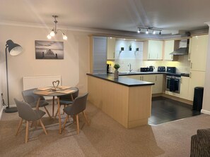 Apartment, 2 Bedrooms, River View | Dining - 2 Bedroom & 2 Bathroom Riverside Apartment Little Paxton St Neots (St Neots)