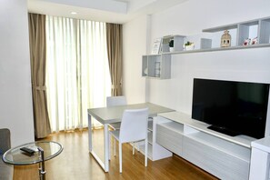 Dining - Luxury Condo Nimman, Best Location, Poolsauna (Chiang Mai)