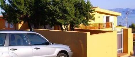 บริเวณภายนอก