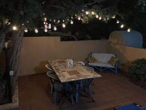公寓, 2 间卧室, 吸烟房, 露台 | 室外用餐