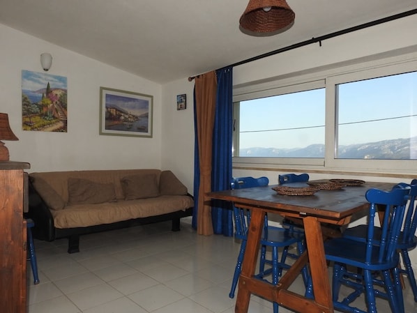 Appartement, 2 chambres, fumeur, terrasse | Salle à manger