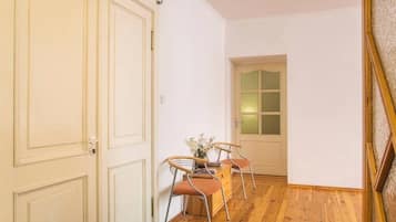 Apartment, 4 Bedrooms, City View | Interior