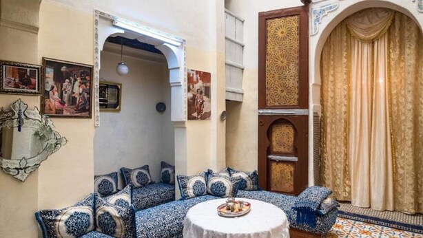 TV - Family Room for 4 Peoples Sunny Riad Inside Medina Fes El Bali (Fes)