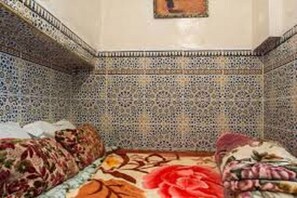 House, 1 Bedroom, Fireplace | 1 bedroom, iron/ironing board - Family Room for 4 Peoples Sunny Riad Inside Medina Fes El Bali (Fes)