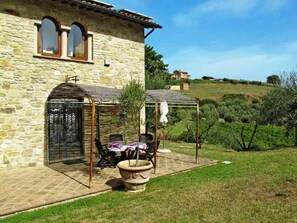 Villa, Multiple Bedrooms, Accessible, Fireplace | Exterior - Podere Caldaruccio La Pineta - Cottage Umbertide (Perugia)