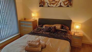 Apartment, 2 Bedrooms, Balcony, River View | 2 bedrooms, iron/ironing board, bed sheets