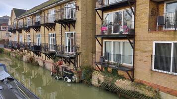 Apartment, 2 Bedrooms, Balcony, River View | Exterior