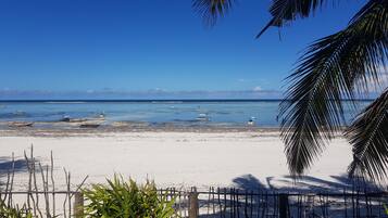 Apartment, 3 Bedrooms, Accessible, Balcony | Beach | On the beach