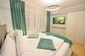 Apartment, 1 Bedroom, City View | 2 bedrooms - Twin I - One Bedroom - 4 Guests - Cismigiu Gardens (Bucharest)