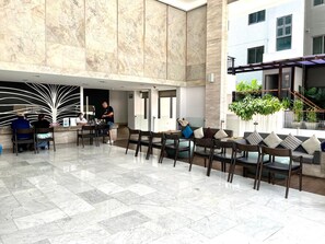 Condo, 1 Bedroom, Accessible, Balcony | Lobby
