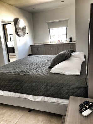 Apartment, 1 Bedroom, Smoking, Patio | 1 bilik tidur 