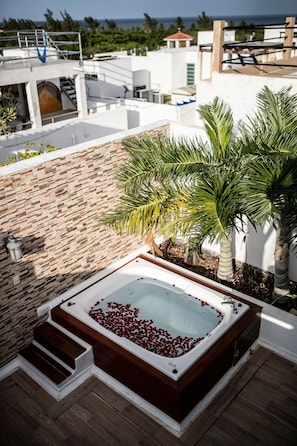 Condo, 3 habitaciones, para fumadores, balcón | Balcón