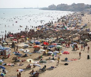 Beach - The Wisteria Apartment Near to Main Beach (Pozzallo)