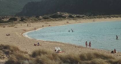 Despite Corona Summer Vacation on Southern Greek Beaches