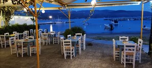 Villa, 3 Bedrooms, Balcony, Garden View | Dining - Despite Corona Summer Vacation on Southern Greek Beaches (Pylos-Nestoras)
