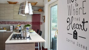 Apartment, 2 Bedrooms, Patio, Ocean View | Private kitchen