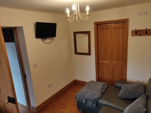 House, 3 Bedrooms, Patio | Living room | TV - Courtyard Cottage - Great Paxton (St Neots)