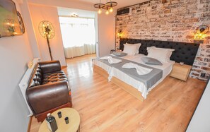 1 bedroom - One by One - Adam's Studio - Cismigiu Gardens (Bucharest)