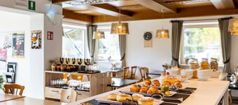 Cosy Holiday Apartment "Sonneck" Near Many Hiking Trails with Mountain View & Wi-Fi