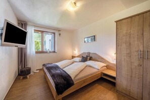 2 Schlafzimmer, Bügeleisen/Bügelbrett, kostenloses WLAN, Bettwäsche