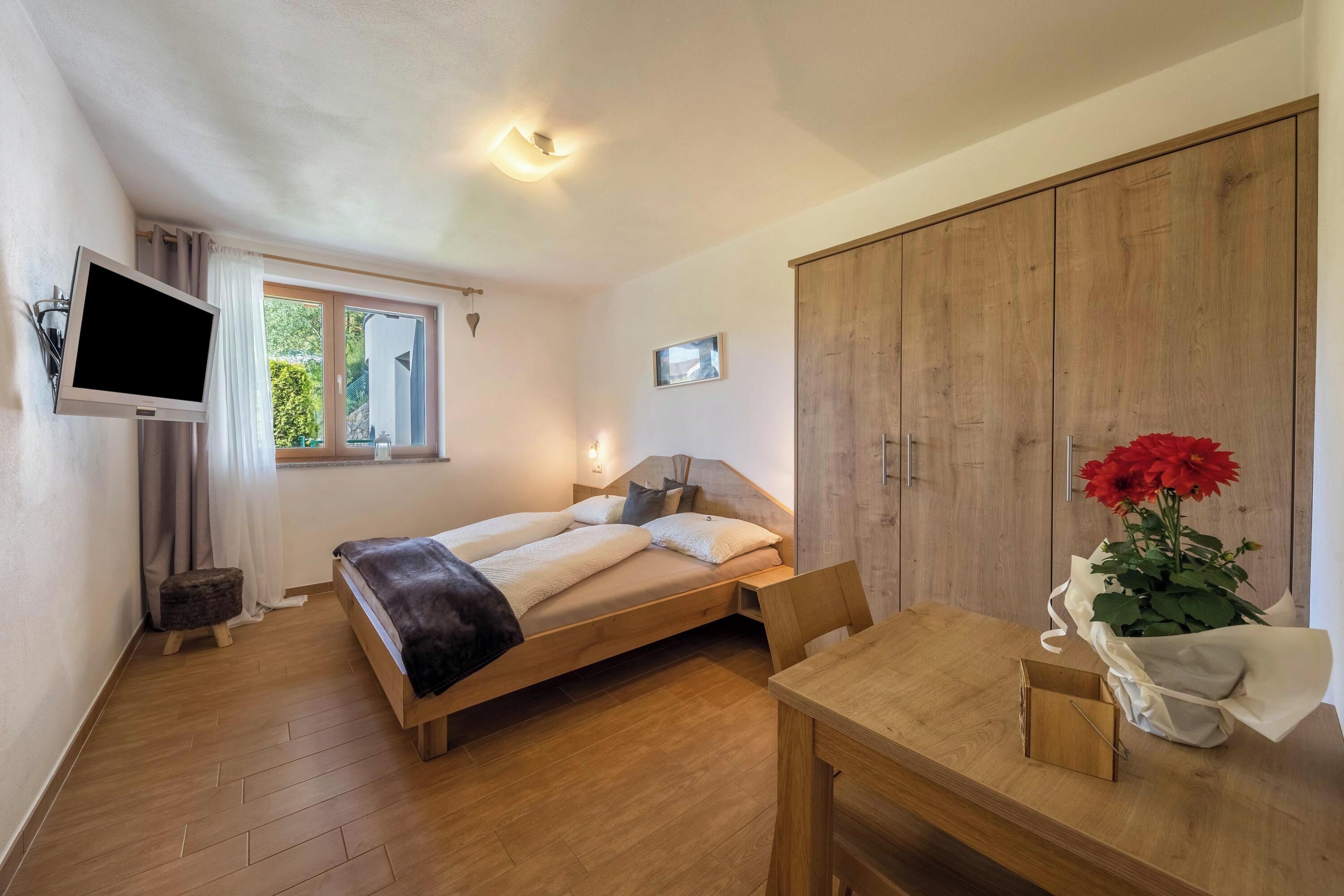 2 soverom, strykejern/-brett, wi-fi (inkludert) og sengetøy