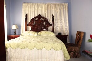 1 bedroom, iron/ironing board, free WiFi, bed sheets - Estate Home  (Sandy Bay)