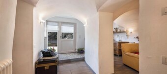 Apartment "Mariagrazia" with Mountain View, Garden & Turkish Bath