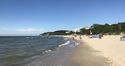 Zentral gelegene 4-Zimmer-Wohnung 100m vom Strand