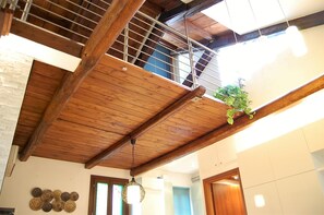 Apartment, 1 Schlafzimmer, Terrasse, Gartenblick | Wohnbereich