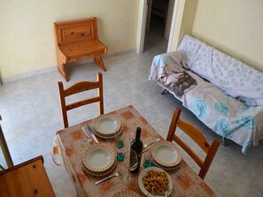 Casa, 2 camere da letto, balcone, vista città | Ristoranti
