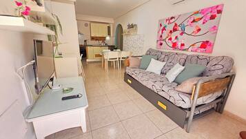Apartment, 1 Bedroom, Smoking, Terrace | Living room