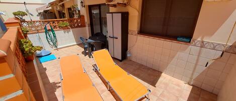 Sundeck