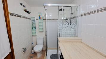 Appartement, 1 chambre, fumeurs, terrasse | Salle de bain