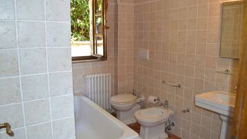 Maison, 3 chambres, fumeur, terrasse | Salle de bain