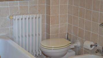 House, 3 Bedrooms, Smoking, Terrace | Bathroom | Bidet