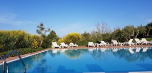 Casa, 3 camere da letto, fumatori, terrazzo | Piscina | Piscina all'aperto