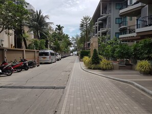 Property grounds - 3306 Patong Beachfront Apartment Cozy Condoresort (Patong)