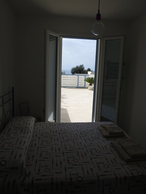 2 habitaciones, cuna de viaje, wifi gratis y ropa de cama 