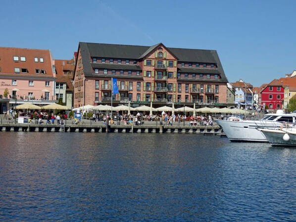 Unclassified image, 1 of 21, button - Apartment Waterkant ID 120500 - Apartment An der Waterkant Object ID (Waren (Müritz))