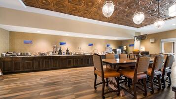 Free daily buffet breakfast