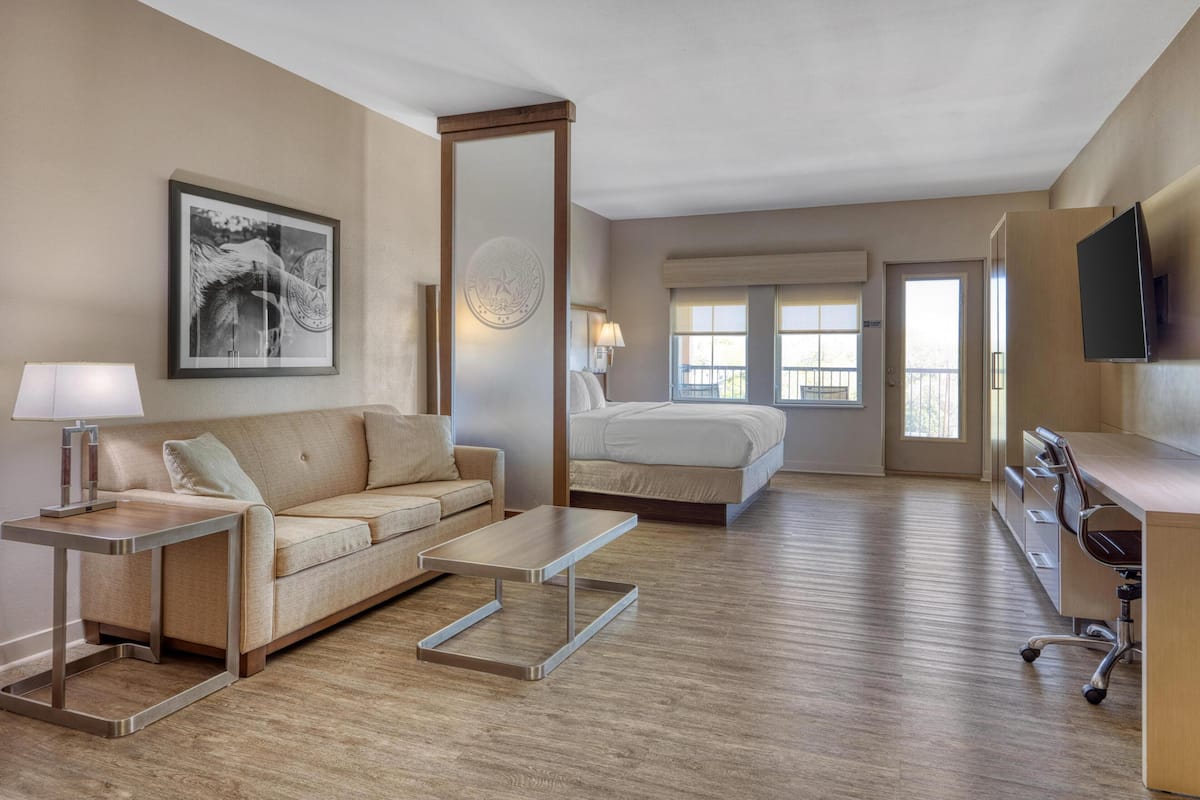 Premium bedding, desk, laptop workspace, free WiFi