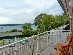 Nicht klassifiziertes Bild, 2 von 13, Schaltfläche