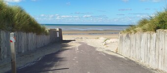 Single-storey house 1600m from the sea