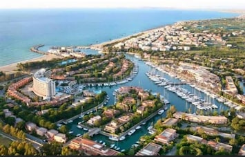 Marina