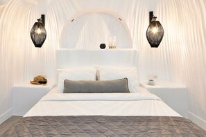 2 bedrooms, iron/ironing board, Internet, bed sheets