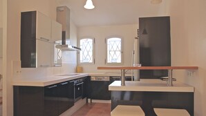 Design Villa | Private kitchen | Eco-friendly cleaning products - Fayence Bonheur (Fayence)