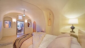 Unclassified image, 3 of 19, button - Real Santorini Cave House far from the crowds (Vothonas)