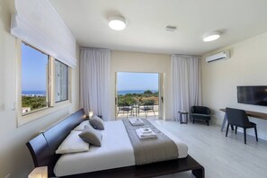 4 bedrooms, iron/ironing board, travel crib, WiFi